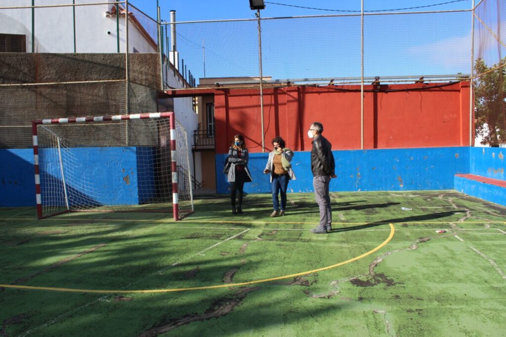 Visita-al-Polideportivo-de-Las-Rosas