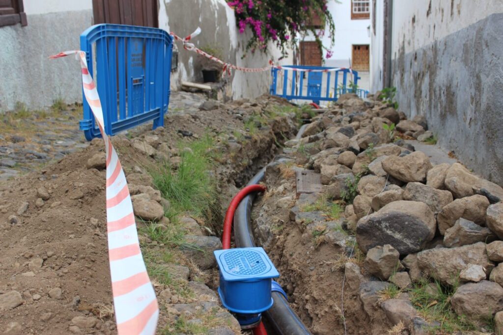 Obras-realizadas-en-la-calle-La-Alhondiga-en-San-Juan