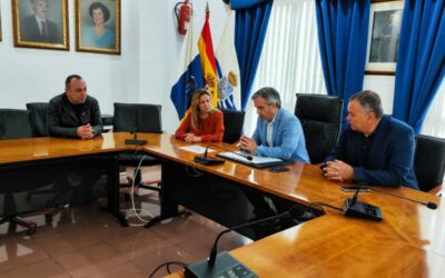 El Alcalde solicita a la diputada Rosa Dávila su colaboración en asuntos de interés comunitario